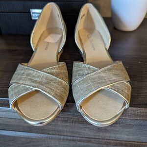 CL by Laundry women's slip on shoes Size 6
